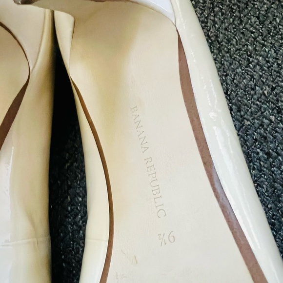 🌟HP🌟Banana Republic Heels - Picture 7 of 9